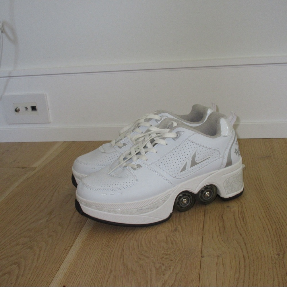 Quad roller skate convertible shoes, size 43 EUR, US 10, UK 9